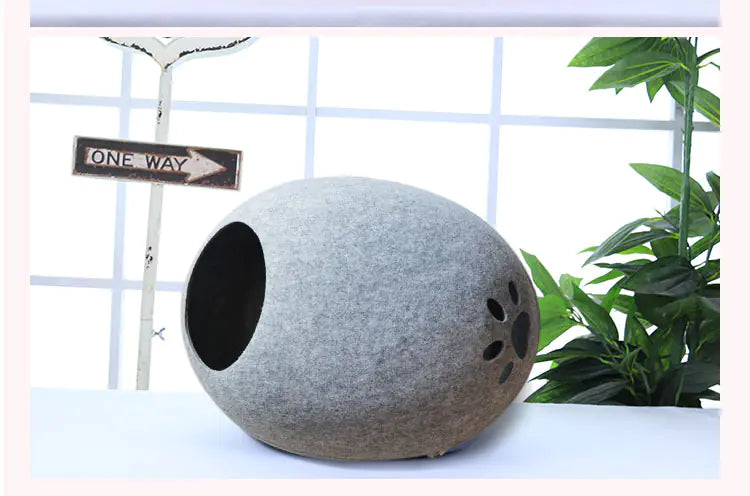 Mistpaw™ Semi-Enclosed Pet house