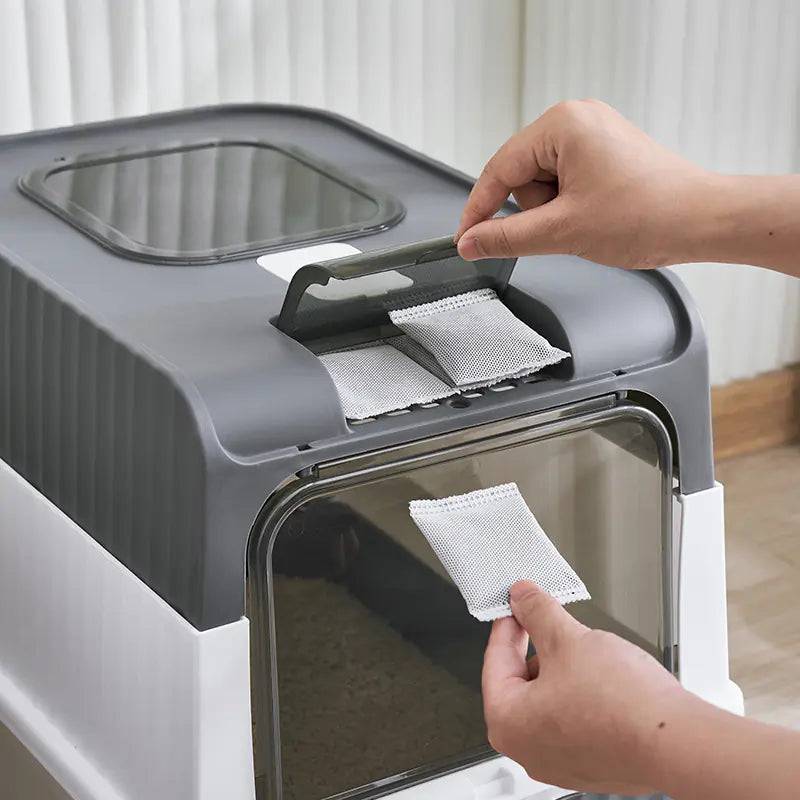 Mistpaw™ Enclosed Ultraviolet litter box